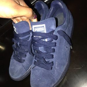 Puma suedes